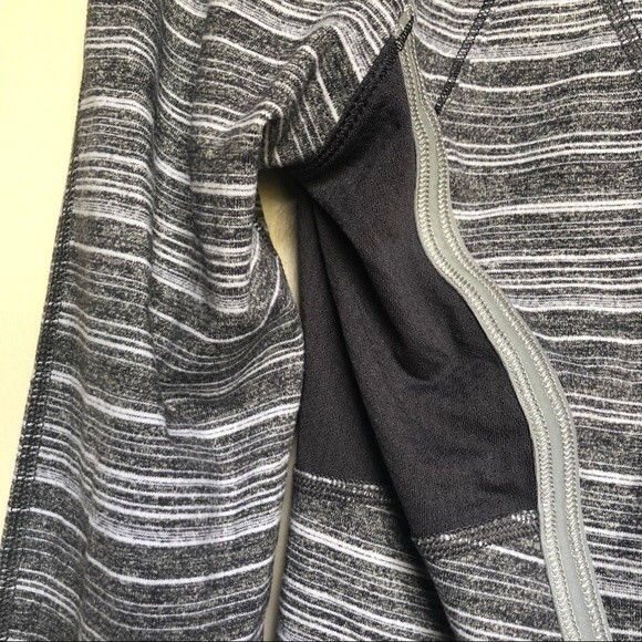 Lululemon Athletica Striped Pacesetter Pullover Jacket Size 6 - Picture 7 of 16